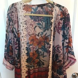 Signature Studio- flower and crochet cover up - 3x